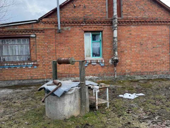 Продаж цегляного будинку з комунікаціями| с. Лісові Гринівці| газ, світло, вода| 53,6 м²| 22 сотки 4 Лесные Гриновцы