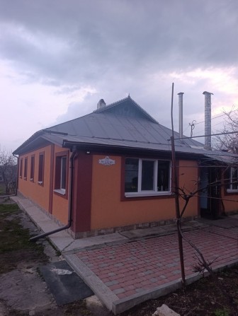 Продаж будинку зі зручностями. Смт.Віньківці - фото 1