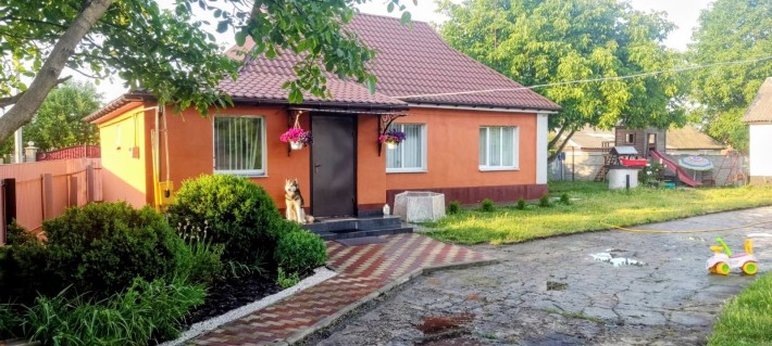 Затишний будинок в Білозір'ї, 71м2, 19соток, від власника - фото 1