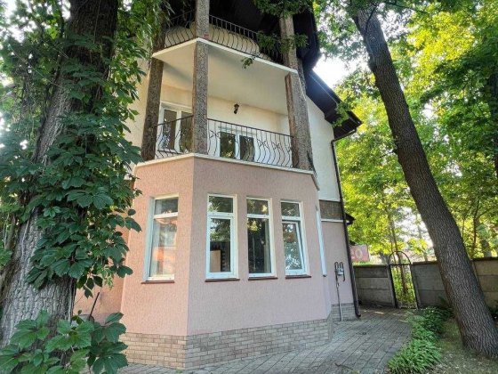 Будинок в центрі Ірпеня з підвалом, каміном, центральні комунікації без комісії від власника Ирпень