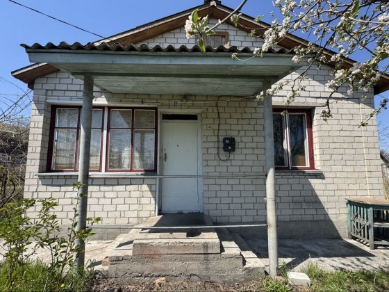 Продаж затишного дачного будинку біля села Благодатне Благодатное