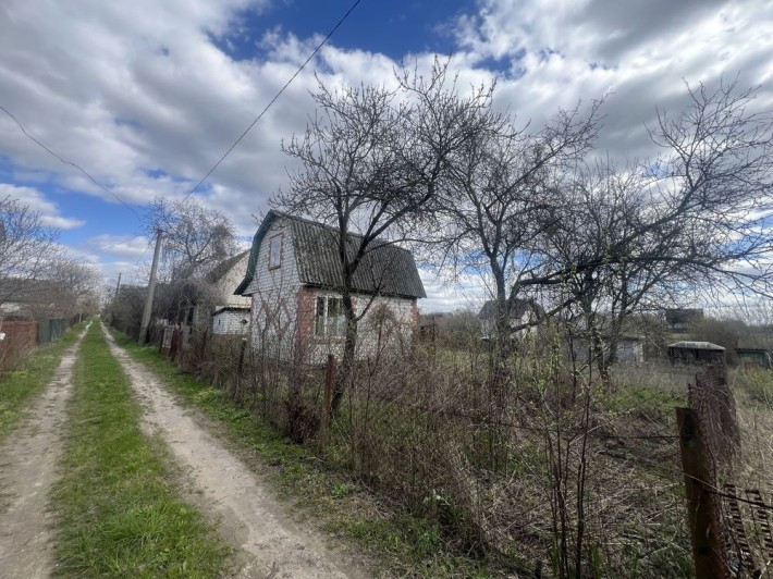 Продам дачу в Полуботках - фото 1