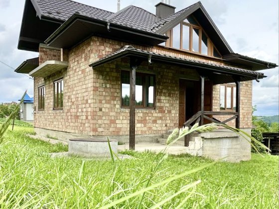Продаж будинку з частковим ремонтом Валя Кузьмина