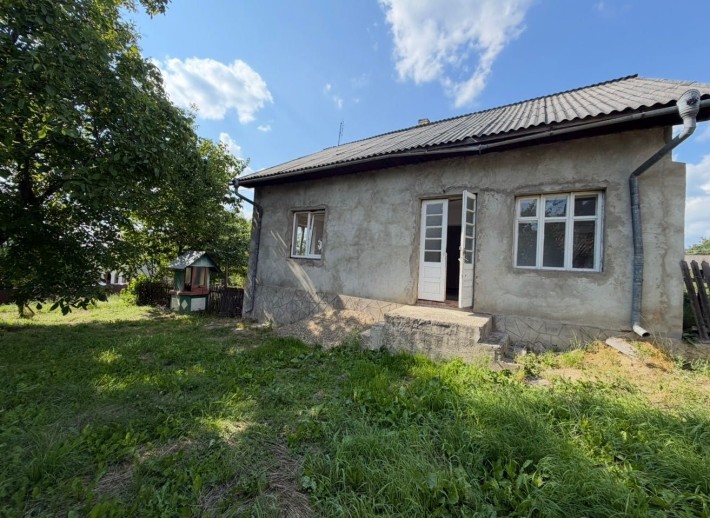 Продаж будинку в смт. Глибока - фото 1
