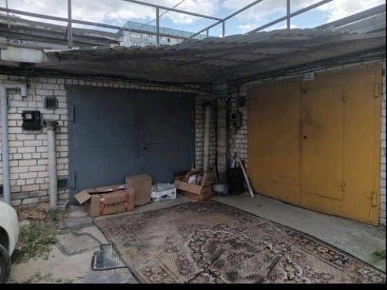 Сдам   место под навесом  под зарядку электро автомобиля левобережный2 Кам'янське