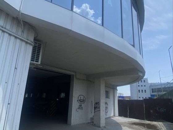 Здам паркомісце в Монбланк Хмельницкий