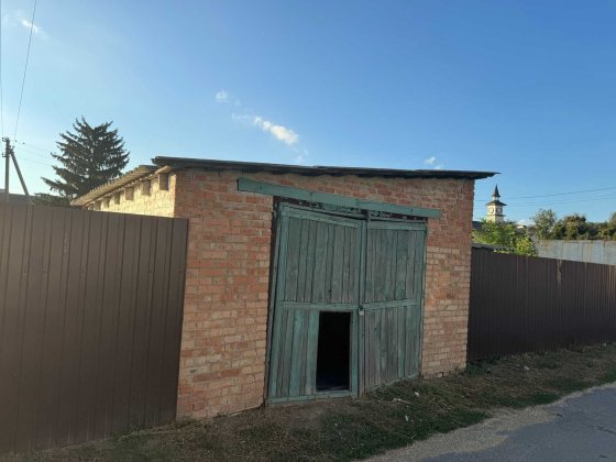 Продам або здам в оренду гараж в центрі Диканьки з документами Диканька