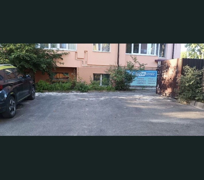 Оренда паркомісця - фото 1
