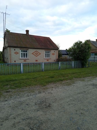Продам будинок з надвірними спорудами 22кмвід Луцька - фото 1