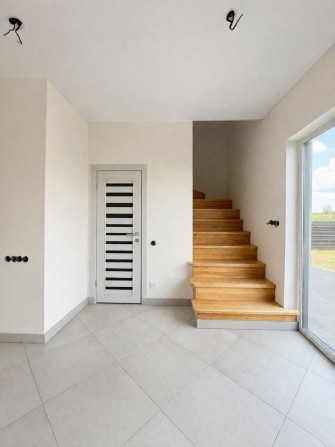 Продаж сучасного двоповерхового будинку 115м² | 6 соток | Готовий до заселення - фото 1