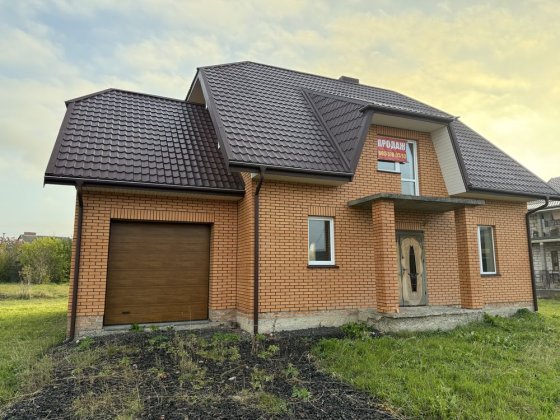 Будинок в Луцьку. 10сот. Під ремонт Луцк