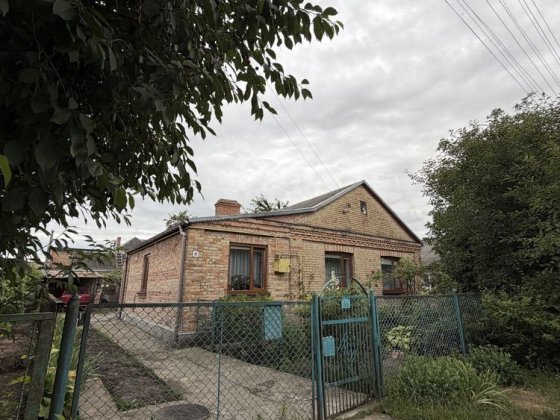 Терміновий продаж будинку  у місті Луцьк Луцк