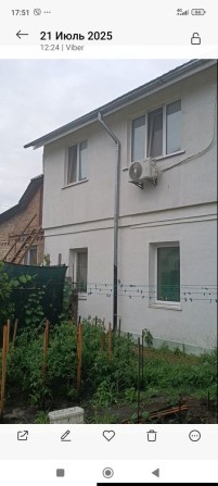 Будинок в Ірпені три поверхи  (2 окремі квартири) 175м.кв - фото 1