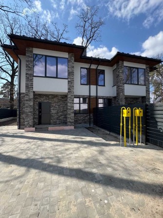 Продаж дуплекса в  Ірпені поруч із парком Незнайки - фото 1