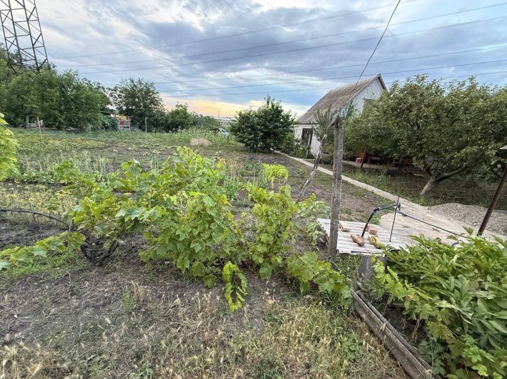 Продам дачу біля карьеру - фото 1