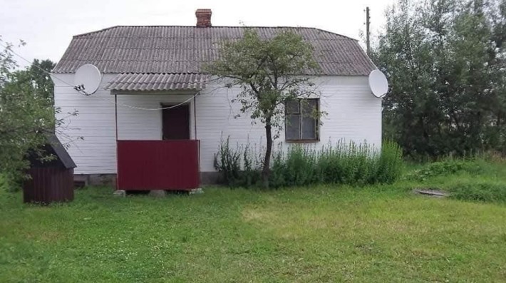 ТЕРМІНОВО! Продається цегляний будинок в місті Любомль Волинська обл. - фото 1