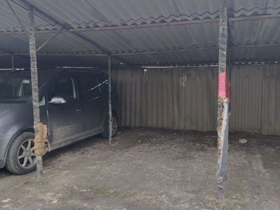 Здам крите місце на стоянці Сенс and по вул. Харьківська, 700 грв Суми