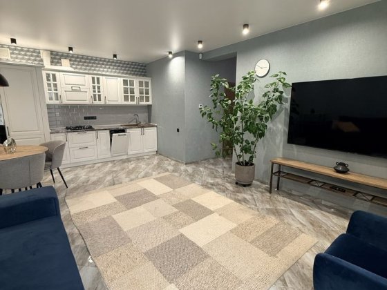Таунхаус 134 м² з ремонтом у КМ Green Place, Ірпінь — $183 000. Басейн, гараж. Мінімальне оформлення Ірпінь