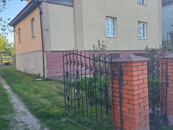 ID 45627 | Просторий будинок у Гречанах | 5 кімнат | 10 соток LP