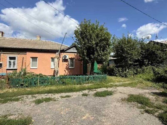 Продам частину будинка, 47кв.м, власний двір, центр Полтава