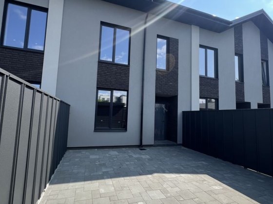 Таунхаус біля Центрального парку з ділянкою 1,5 сотки | Газ | 90 м² Ирпень