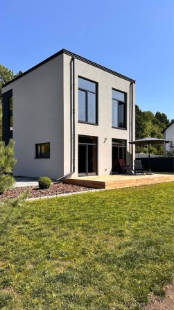Продаж будику «Зелений гай» - фото 1