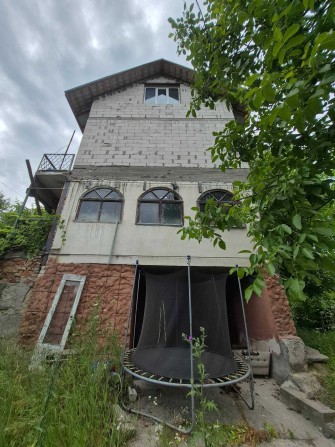 34248 Добротний будинок 120 м² у Лезнево із власною ділянкою та ставком! - фото 1