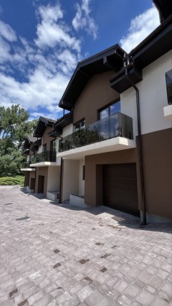 Продаж котеджу з гаражем! Рівне район автопарку!! - фото 1
