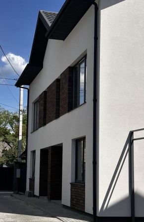 Сучасний дуплекс в Ірпені  140 м², газ, закрита територія - фото 1