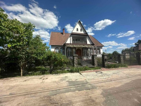 ТЕРМІНОВО! Будинок 500 м² з басейном і сауною.16 соток.БЕЗ КОМІСІЇ. Ирпень