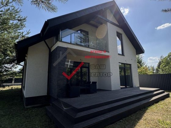 Продаж Розкішного Будинку біля соснового лісу Полтава