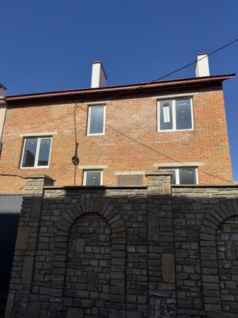 Продаж таунхаусу на Озерній - фото 1