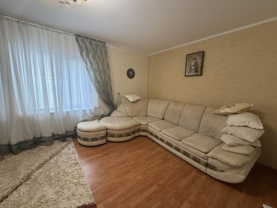 Продається дуплекс, Острів Тернополь