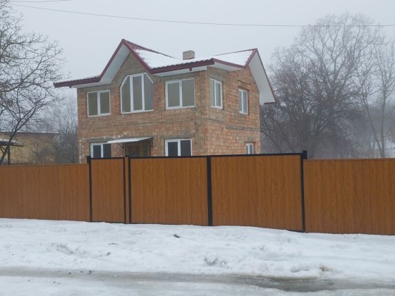 Продам дачний будинок Чернівці