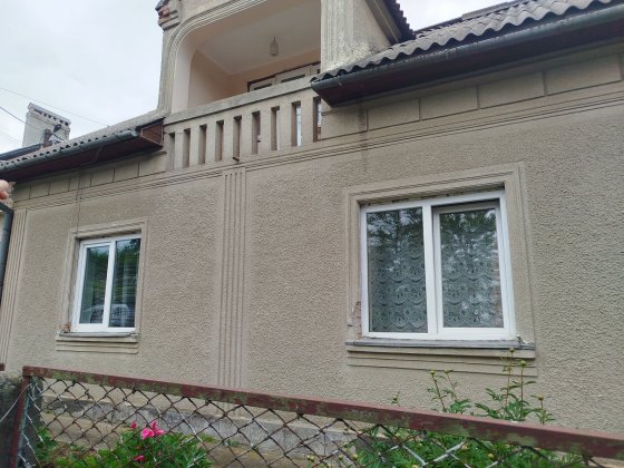 Будинок Роща вул.Звенячинська Чернівці