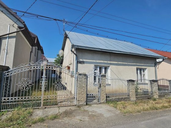 Продаж будинку 166, 3 кв.м. вул. Селятинська Чернівці