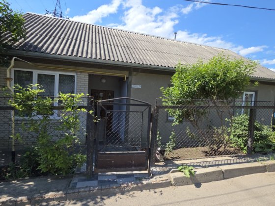 Продається будинок. Торг! Чернівці