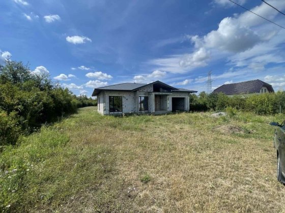 Продаж будинку Американка / 175 м2/ Свердловина/ Без комісії Ужгород
