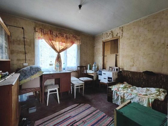 Продам приватизовану дачу у Пролетарському Гаю, біля озера Земснаряд.
