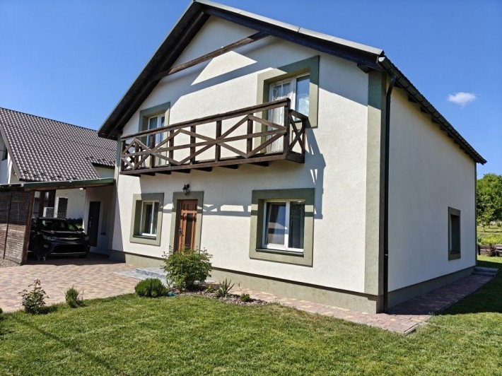 Продаж будинку в м. Чернівці 159м2, 2 поверхи - фото 1