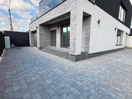 Продаж 2-поверхового будинку в мікрорайоні  Табла Ужгород