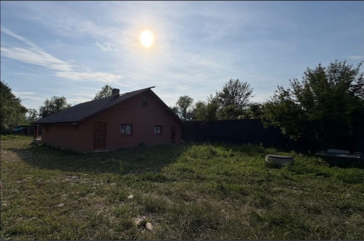 Будинок на продаж - фото 1