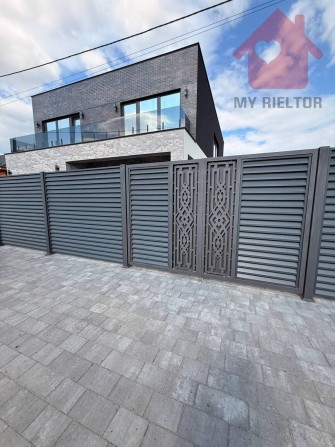 Продаж сучасного двоповерхового будинку в мікрорайоні Табла - фото 1