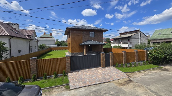 Продаж Будинку 220 м² - 8.6 Соток Ділянка | З Підвалом | Потрійне Перекриття | Без Комісії - фото 1