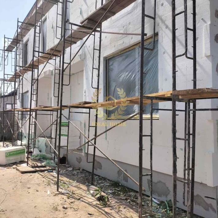 Продаж таунхауса в Петропавлівській Борщагівці: 4 кімн., 130 м², 2.5 сотки! - фото 1