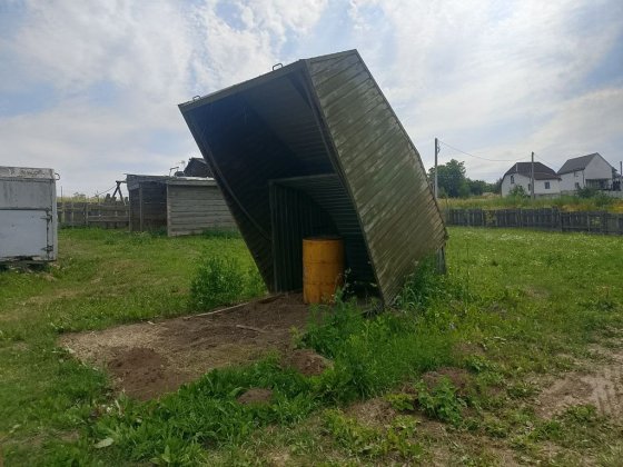 Гараж черепаха в чудовому стані Рівне