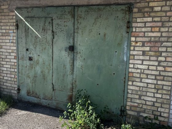Продам гараж на Сонячній Васильків