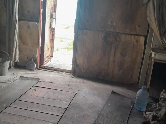 Продам охраняемый гараж общество"Титан" находиться возле гостинницы "Родина",крыша перекрыта,недавно Каменское