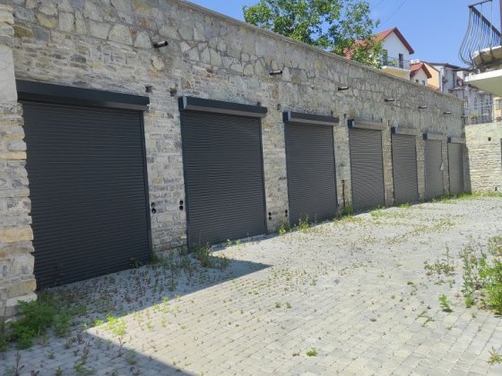 Гараж Старе Місто Кам'янець-Подільський