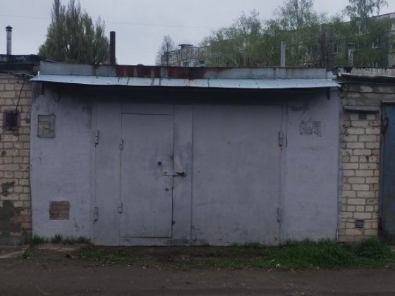 Продам гараж ГСК Лозова